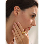 Bague géométrique inhabituelle plaqué or véritable