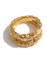 Bague ronde texture métallique plaqué or véritable