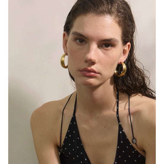 Boucles d'oreilles forme C plaqué or véritable