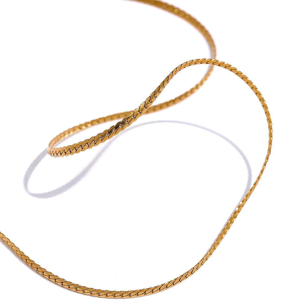 Collier chaîne fine acier inoxydable plaqué or véritable
