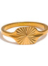 Bague fine rayures géométriques plaqué or véritable