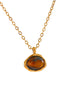 Collier pendentif pierre de tigre doré