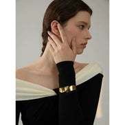 Bracelet large géométrique brillant plaqué or véritable