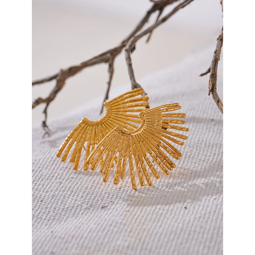 Boucles d'oreilles clous oversize plaqué or véritable