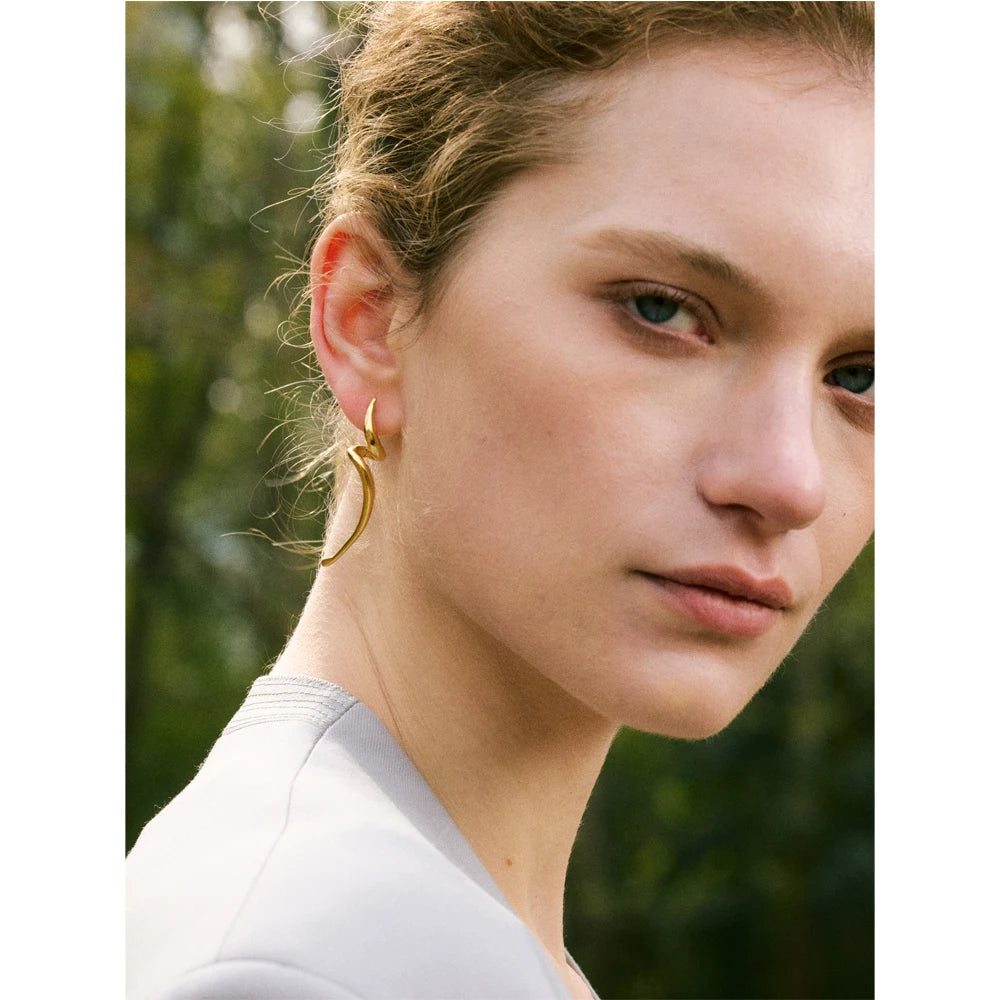 Boucles d'oreilles clous forme irrégulière plaqué or véritable
